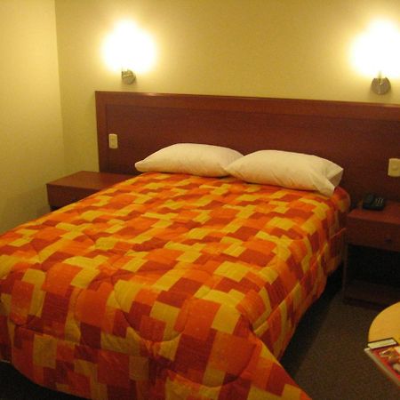Hotel Sunflowers Inn Lima Exterior photo